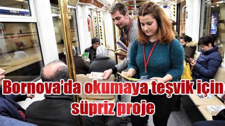 Metro yolcularına hediye kitap