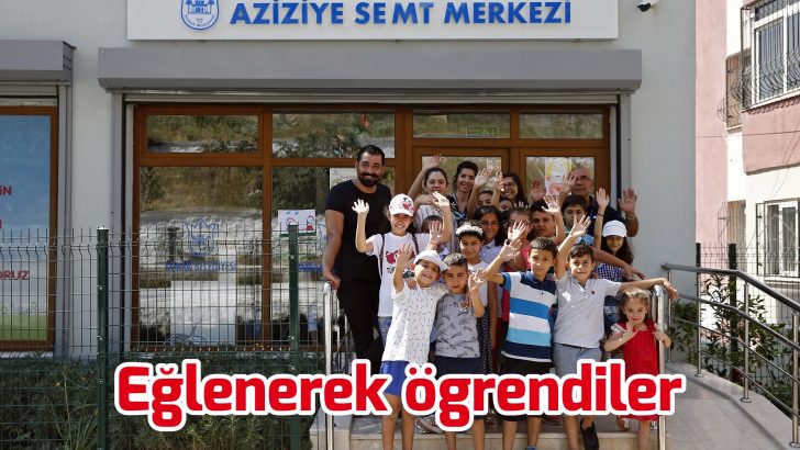 Eğlenerek veda ettiler