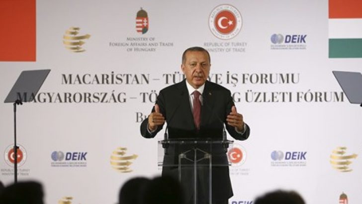 Erdoğan: Türk ekonomisini kimse çökertemeyecektir
